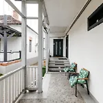The Muse - Kronstadt Long Street Apartman Brassó