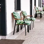 The Muse - Kronstadt Long Street Apartman