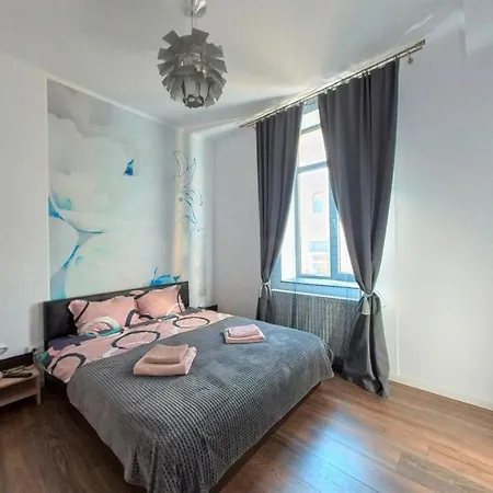 Casa J. Gusbeth - Apartment Brasov