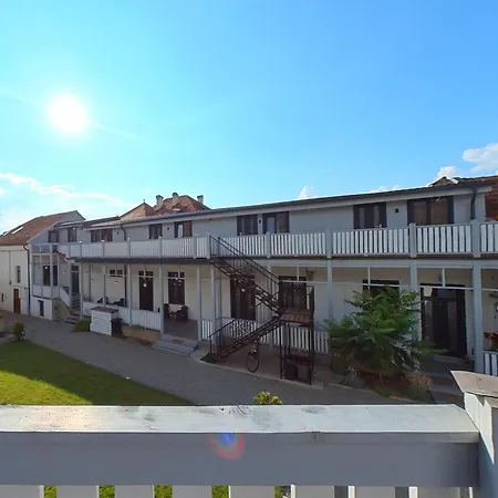 Casa J. Gusbeth - Brasov