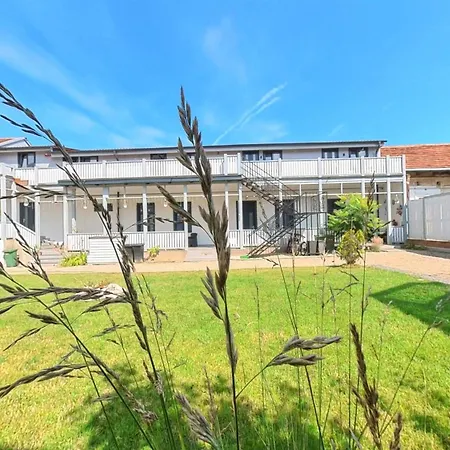 Apartment Casa J. Gusbeth -