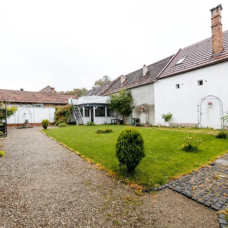 شقة The Muse - Kronstadt Long Street *