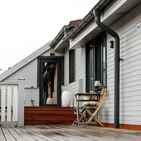 The Muse - Kronstadt Long Street Apartment *