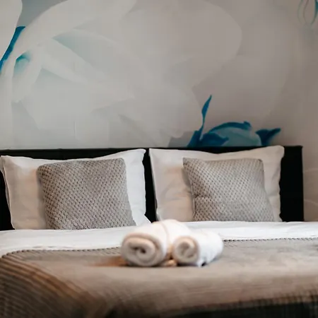 Apartament The Muse - Kronstadt Long Street *