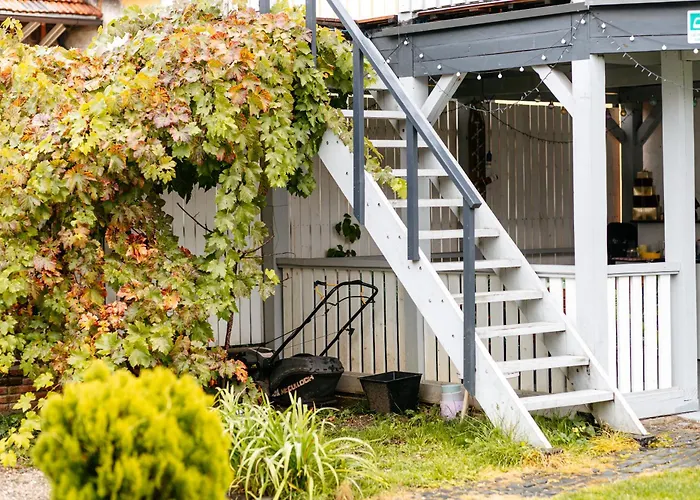 The Muse - Kronstadt Long Street Apartment *