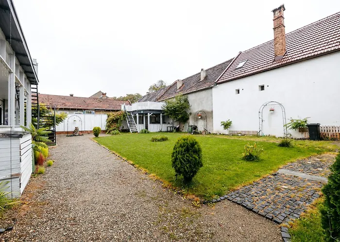 Apartment The Muse - Kronstadt Long Street *