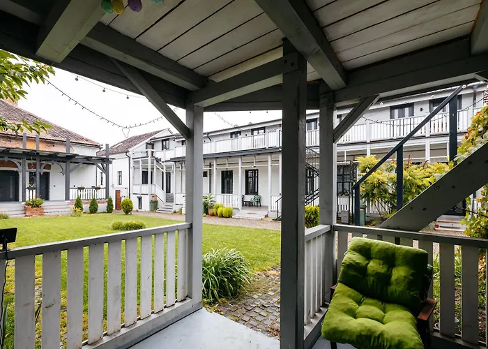 The Muse - Kronstadt Long Street Apartment Brasov