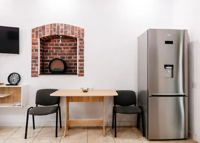 The Muse - Kronstadt Long Street